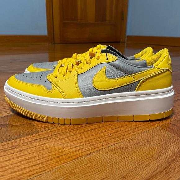 Size 12- Women’s Jordan 1 Elevate Low Yellow/Cement Gray (DH7004-017) NEW - Picture 2 of 12